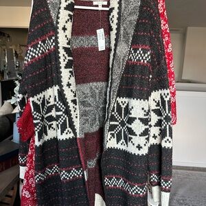 Maurices Black and Cream Patterned Cardigan